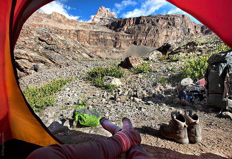 morning-views-from-the-tent-photography-oleg-grigoryev-5